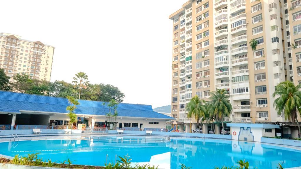 Petaling Indah Condominium