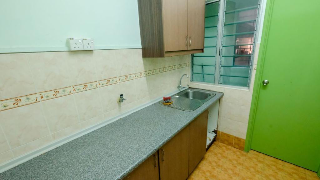 Petaling Indah Condominium - photo 8