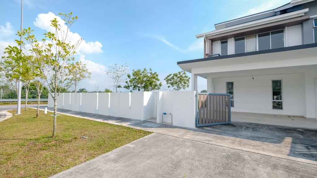 2 Storey Corner Lot Serene Heights, Bangi - photo 2