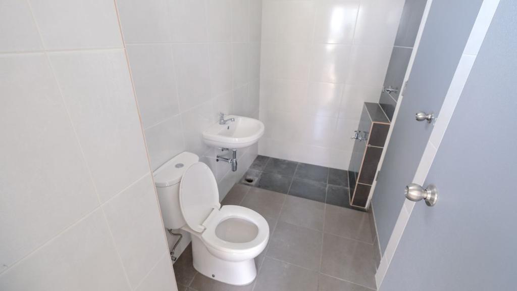 2 Storey Corner Lot Serene Heights, Bangi - photo 10