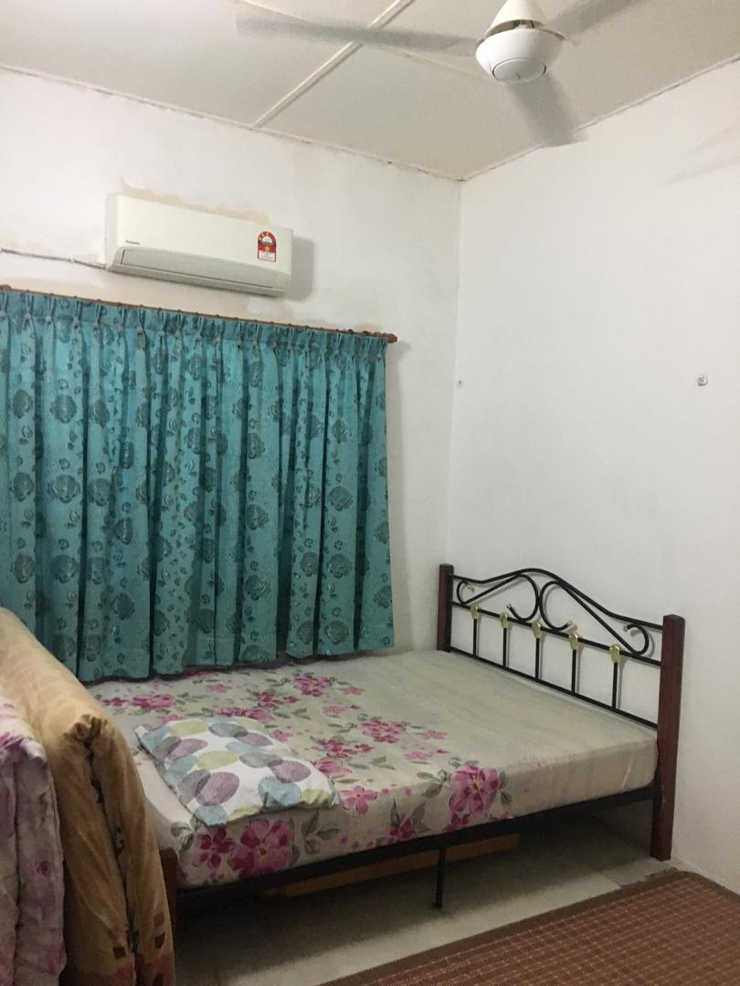 Single Storey Terrace Taman Permai Kapar - photo 4