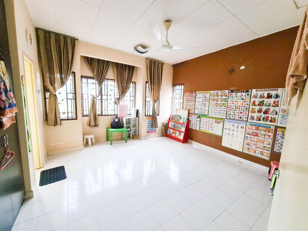 Double Storey Sri Pristana Saujana Utama - photo 7