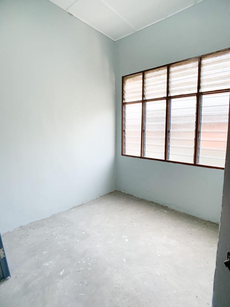 Teres Satu Tingkat Taman Jati Indah Seksyen 32 - photo 5
