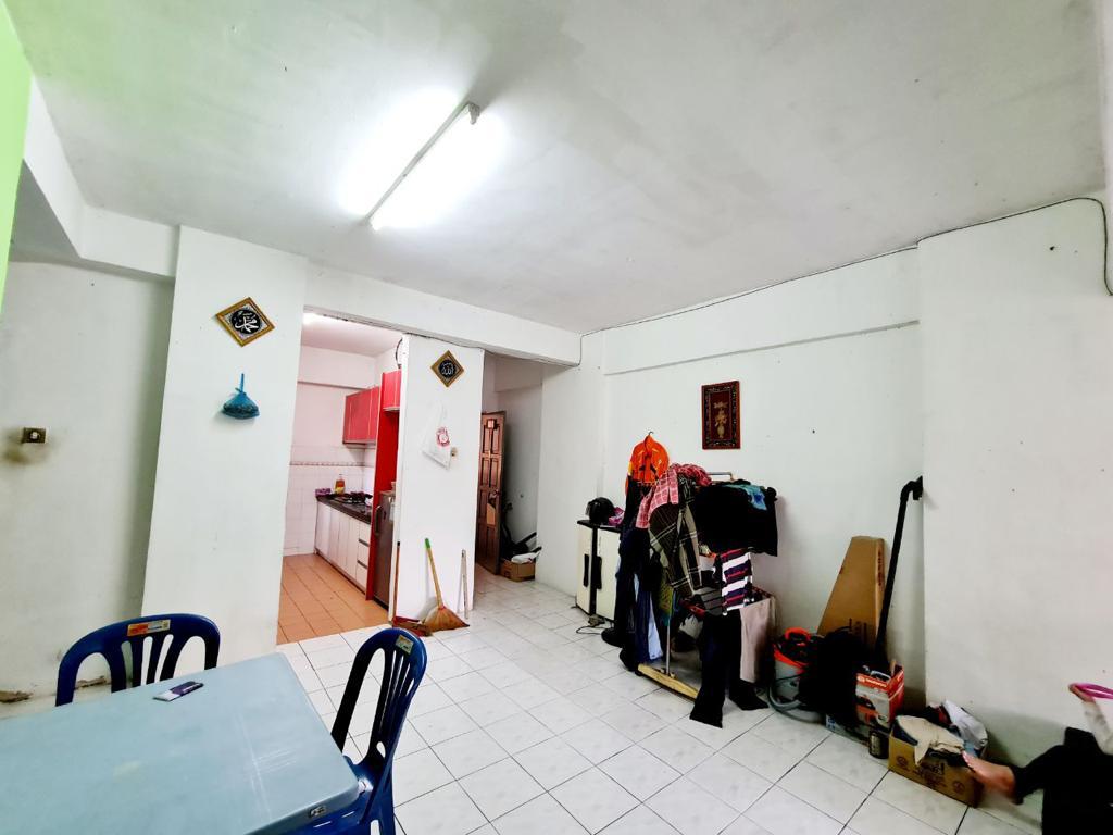 Golden Height Apartment Taman Mas Puchong - photo 6