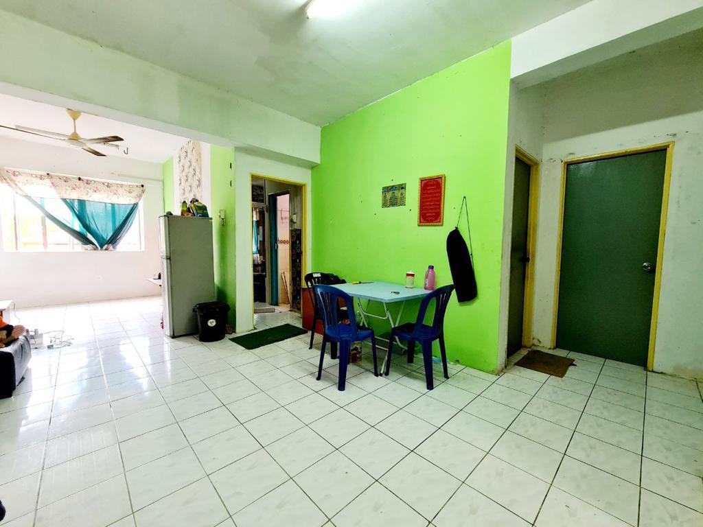Golden Height Apartment Taman Mas Puchong - photo 7