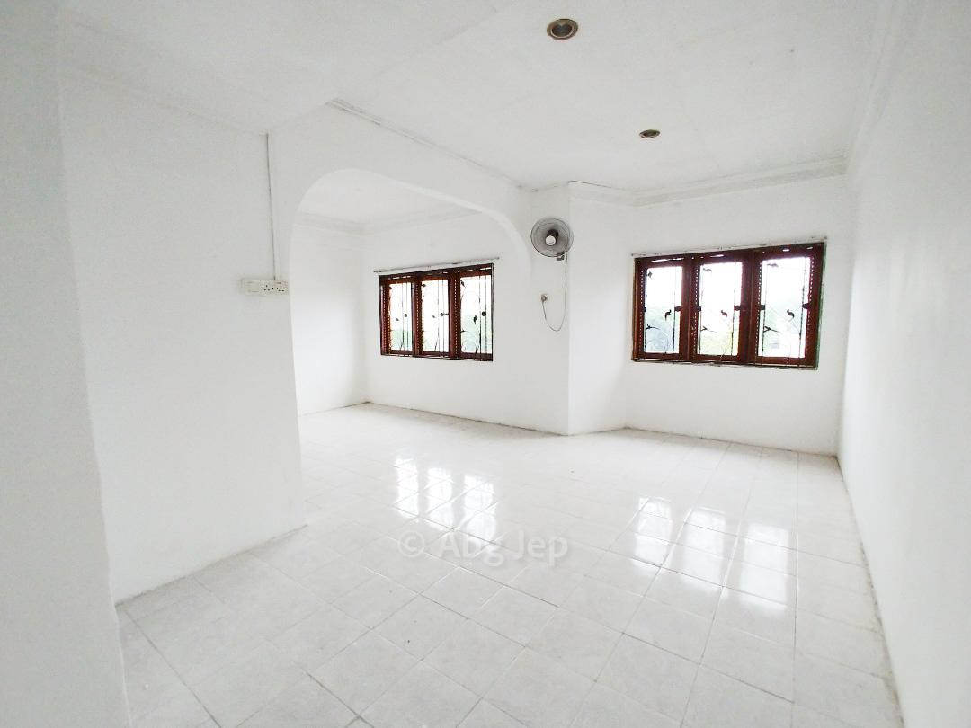 Taman Alam Nyata Seksyen 36 Jalan Kebun - photo 2