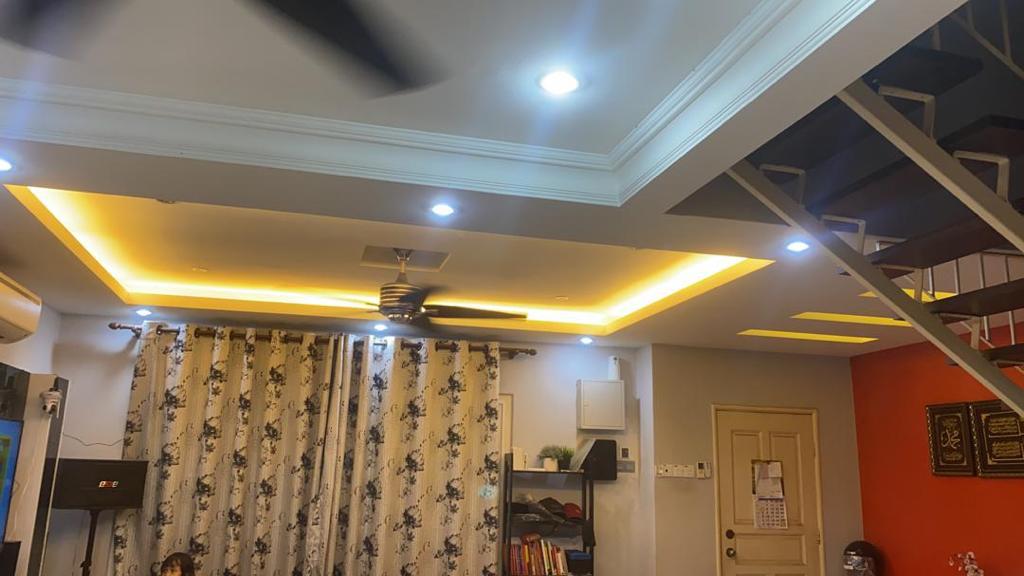 Double Storey Terrace Taman Putra Budiman - photo 4