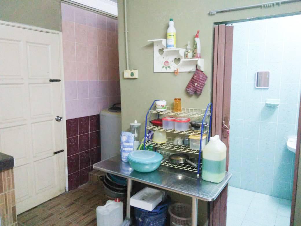 Double Storey Kg Idaman Pandamaran Port Klang - photo 2