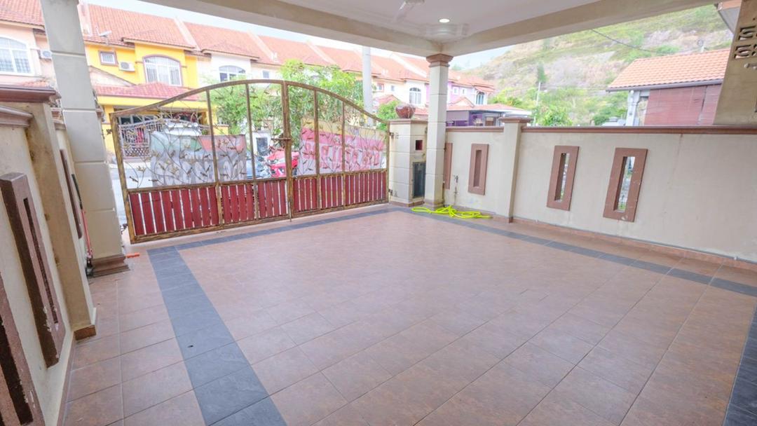 Lorong Az Zaharah , Seksyen 10 Puncak Alam - photo 6