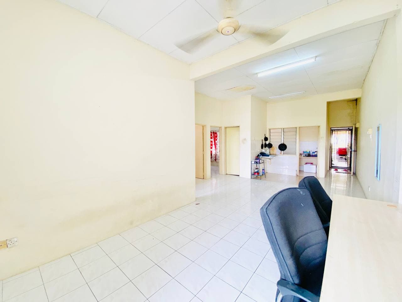 Level 4 Resak Apartment Puncak Perdana - photo 3
