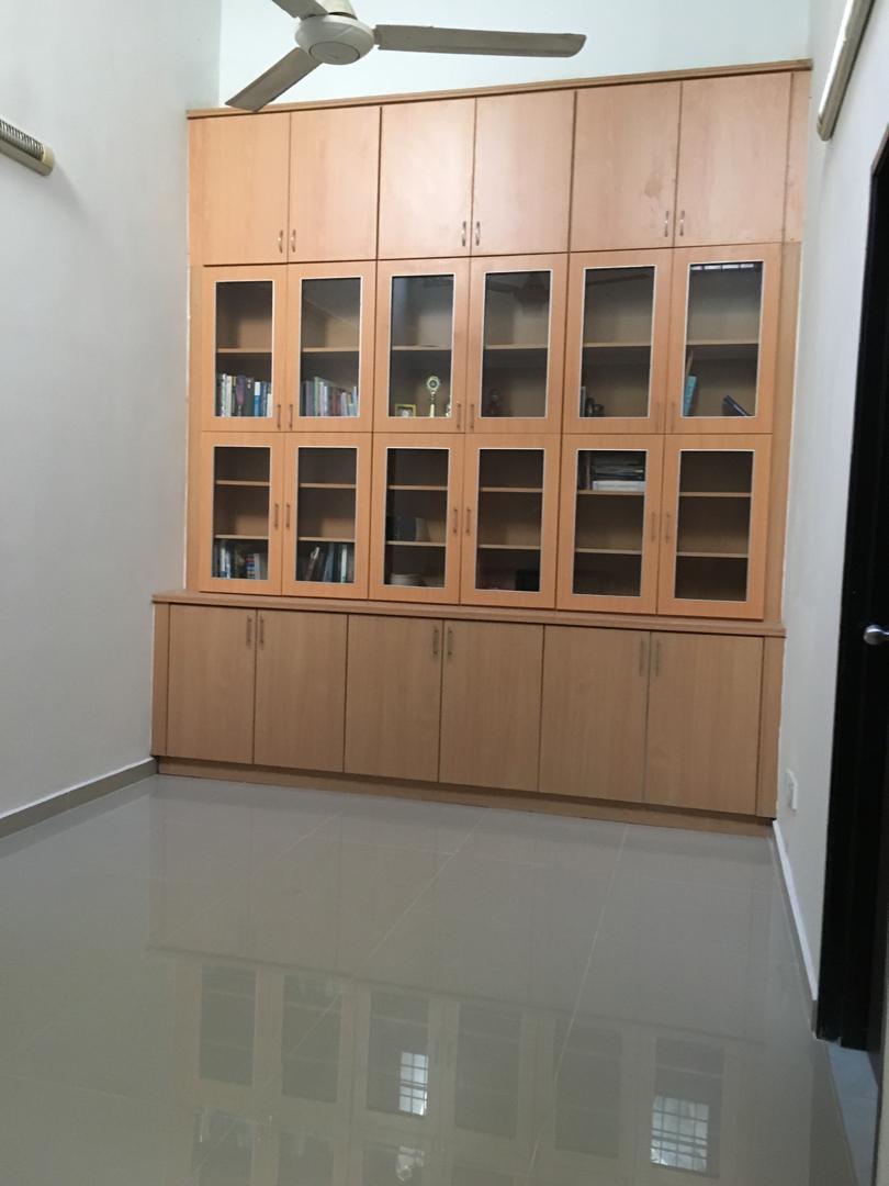 Double Storey Desa Latania Shah Alam Sek 36 - photo 4