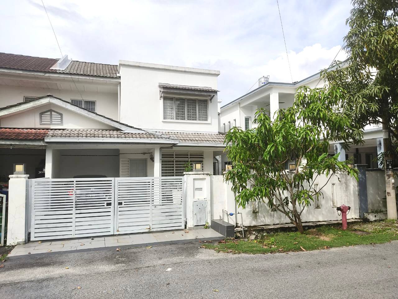 Semi D Double Storey Taman Putra Perdana Puchong