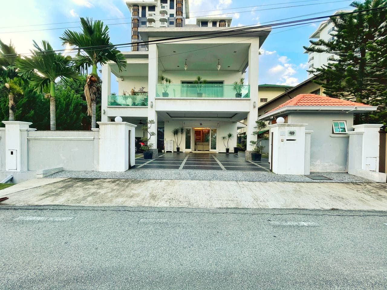 TWO AND HULF BUNGALOW AMPANG UTAMA AMPANG JAYA