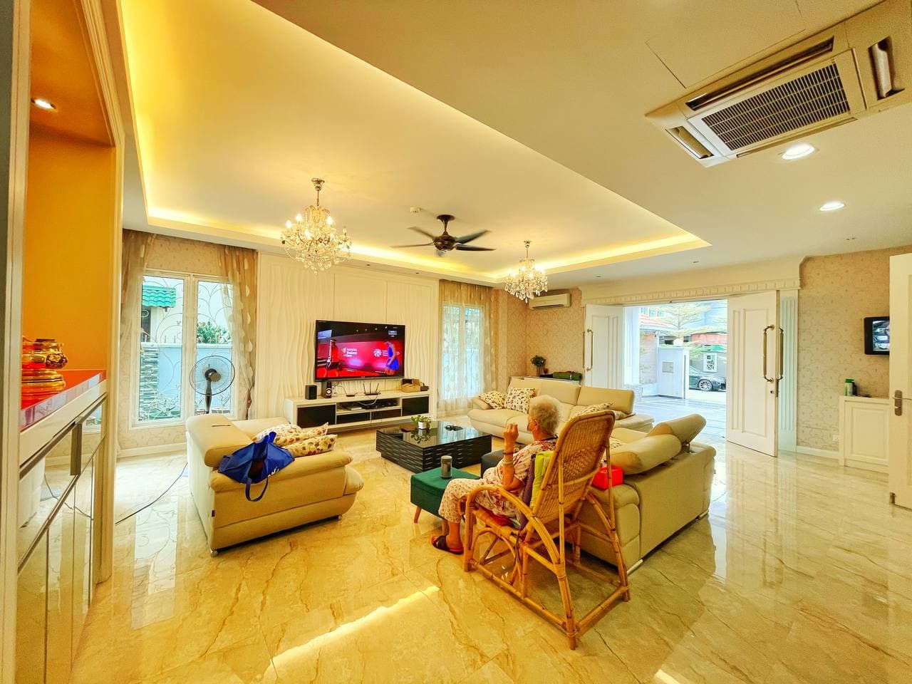 TWO AND HULF BUNGALOW AMPANG UTAMA AMPANG JAYA - photo 4