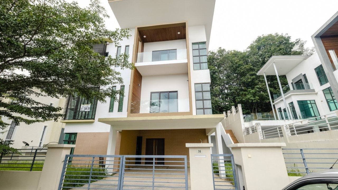 BUNGALOW THREE STOREY D IMPIAN TROPIKA BALAKONG - photo 2