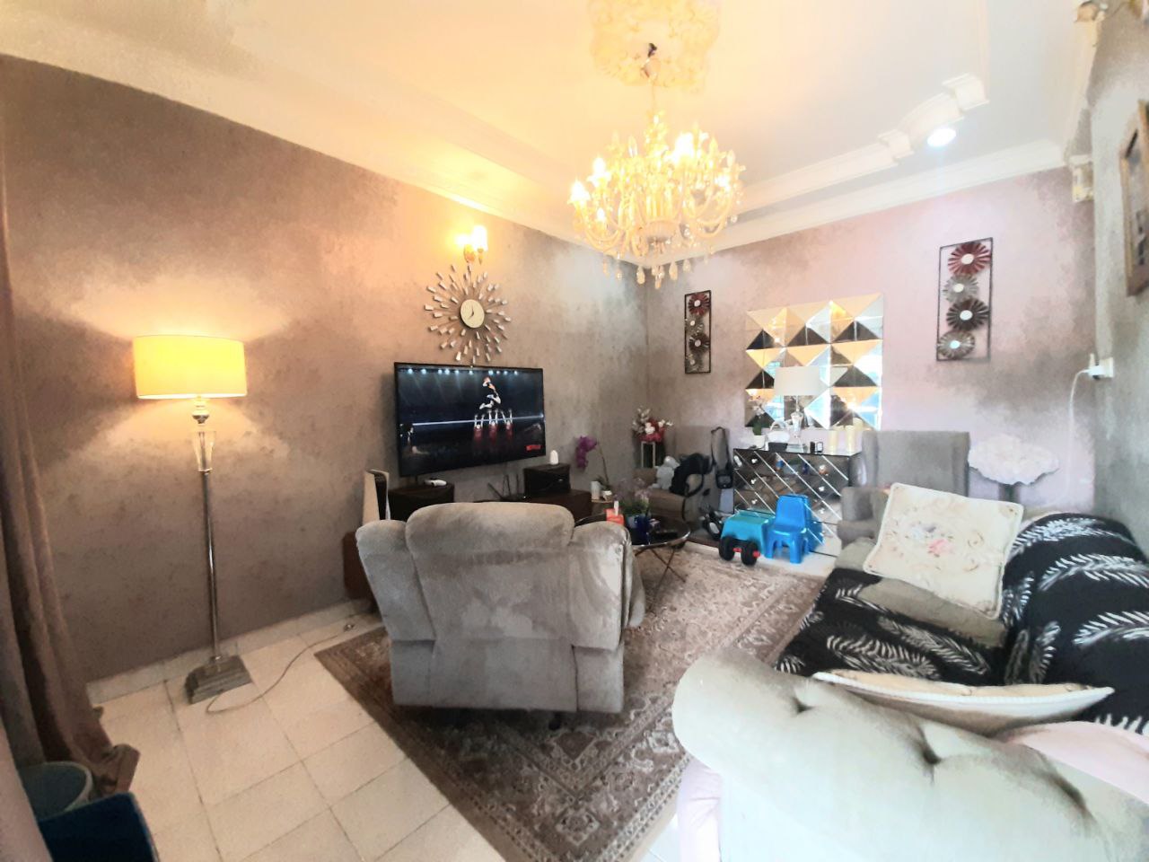 Renovated One half  storey Taman Maju Jaya Cheras - photo 4