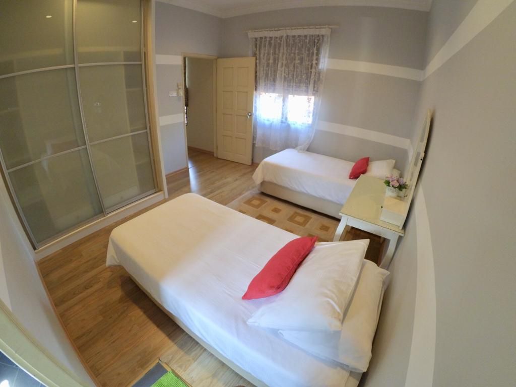 Double Storey Bungalow Sungai Buloh - photo 12