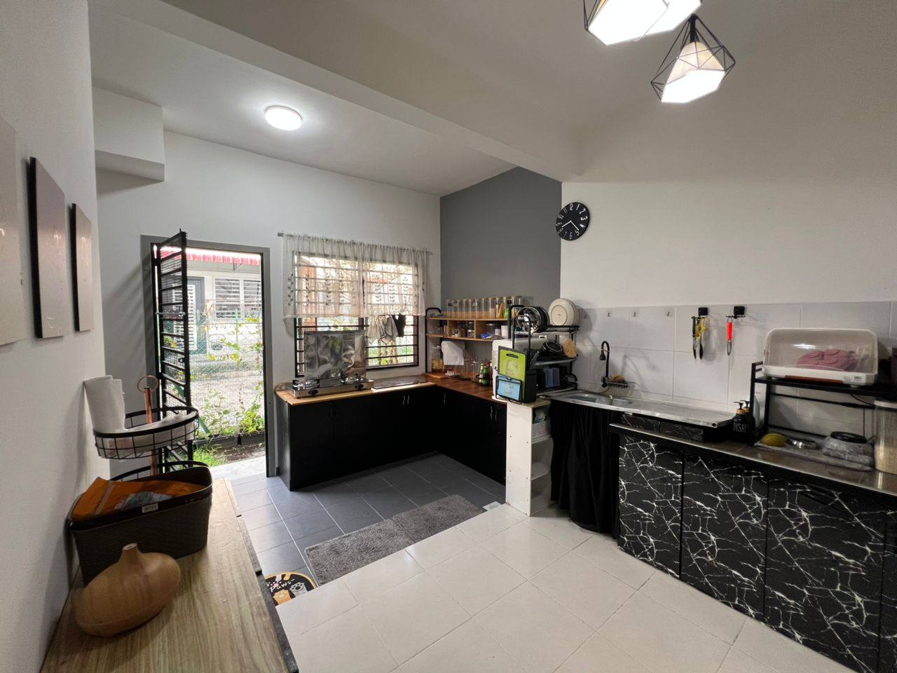 Double Storey Terrace Laman Haris Jalan 13 Puncak - photo 6
