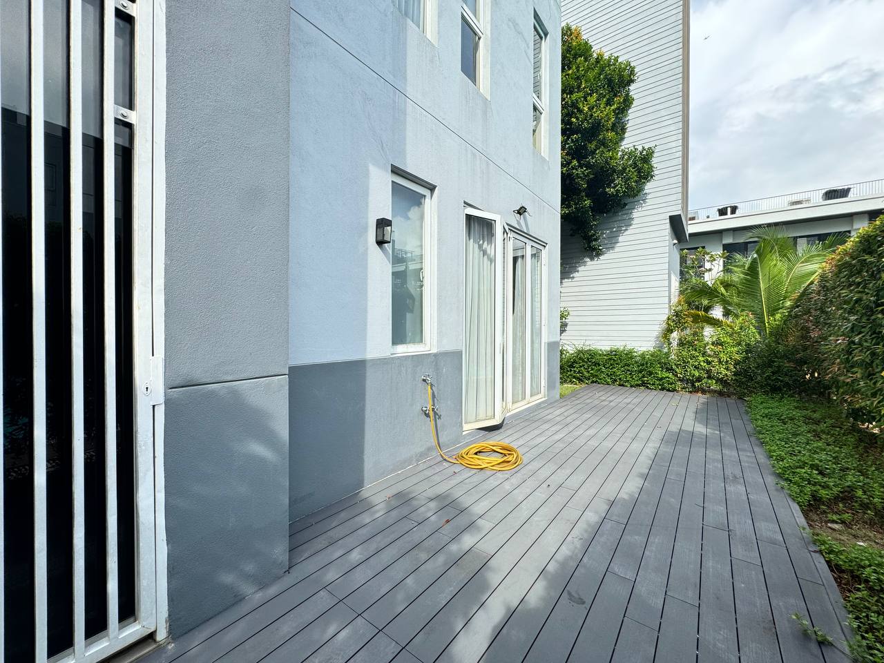 Three Storey Bungalow Lakefront Villa Cyberjaya - photo 5