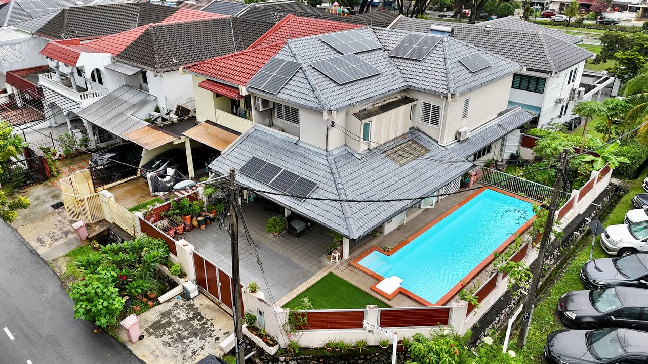 Corner Lot Double Storey Damansara Utama - photo 2