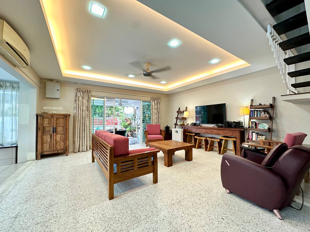 Corner Lot Double Storey Damansara Utama - photo 8
