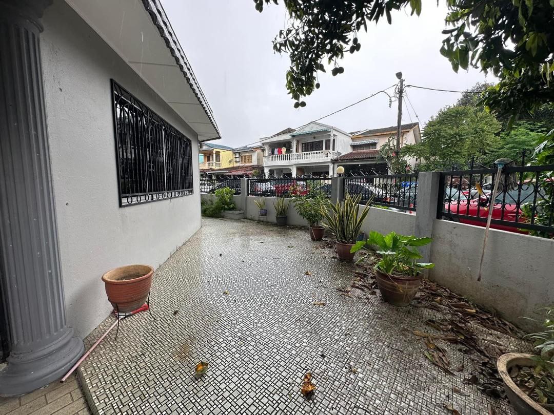 Corner Lot Taman Permata Fully Extended - photo 7