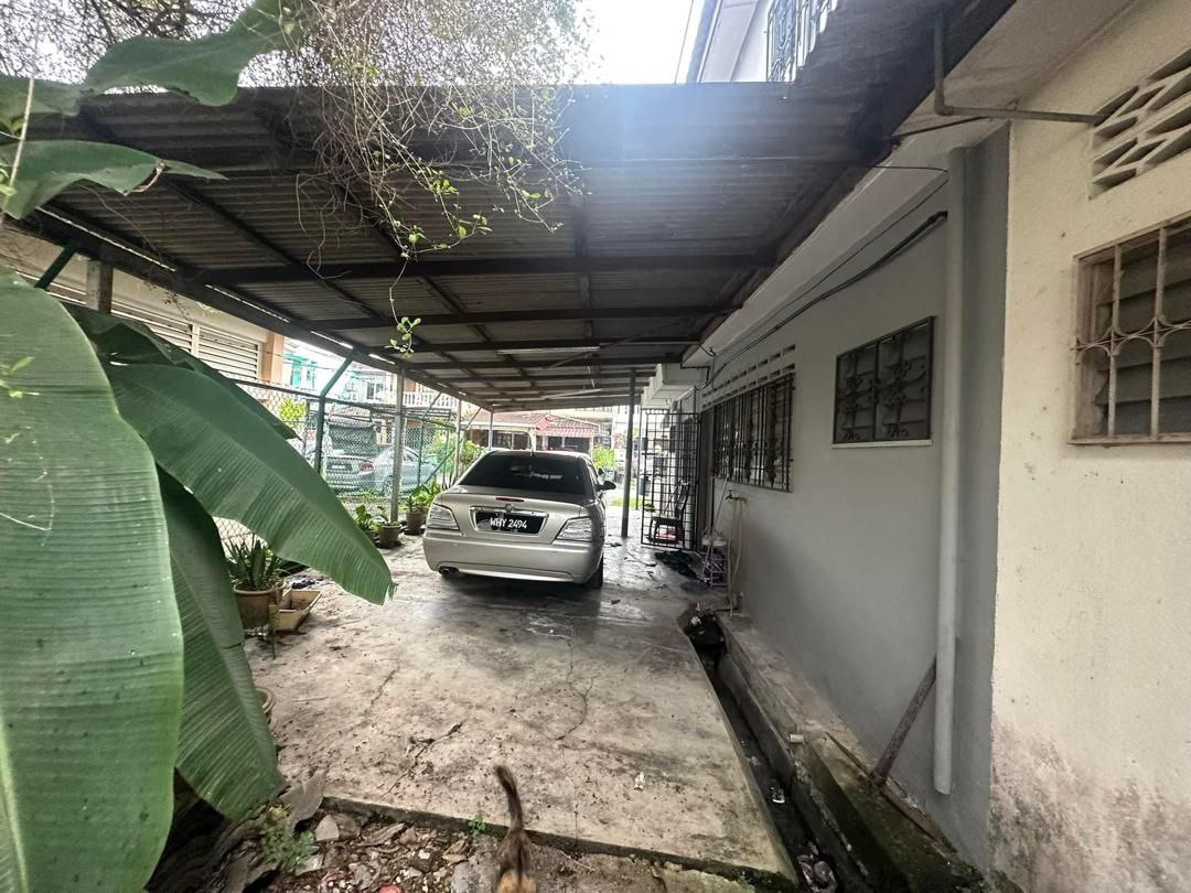 Corner Lot Taman Permata Fully Extended - photo 9