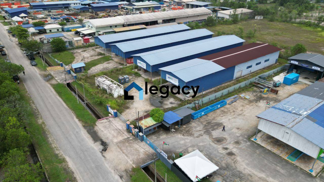 Tanah Industri dan 5 unit Teluk Kalung Kemaman - photo 2