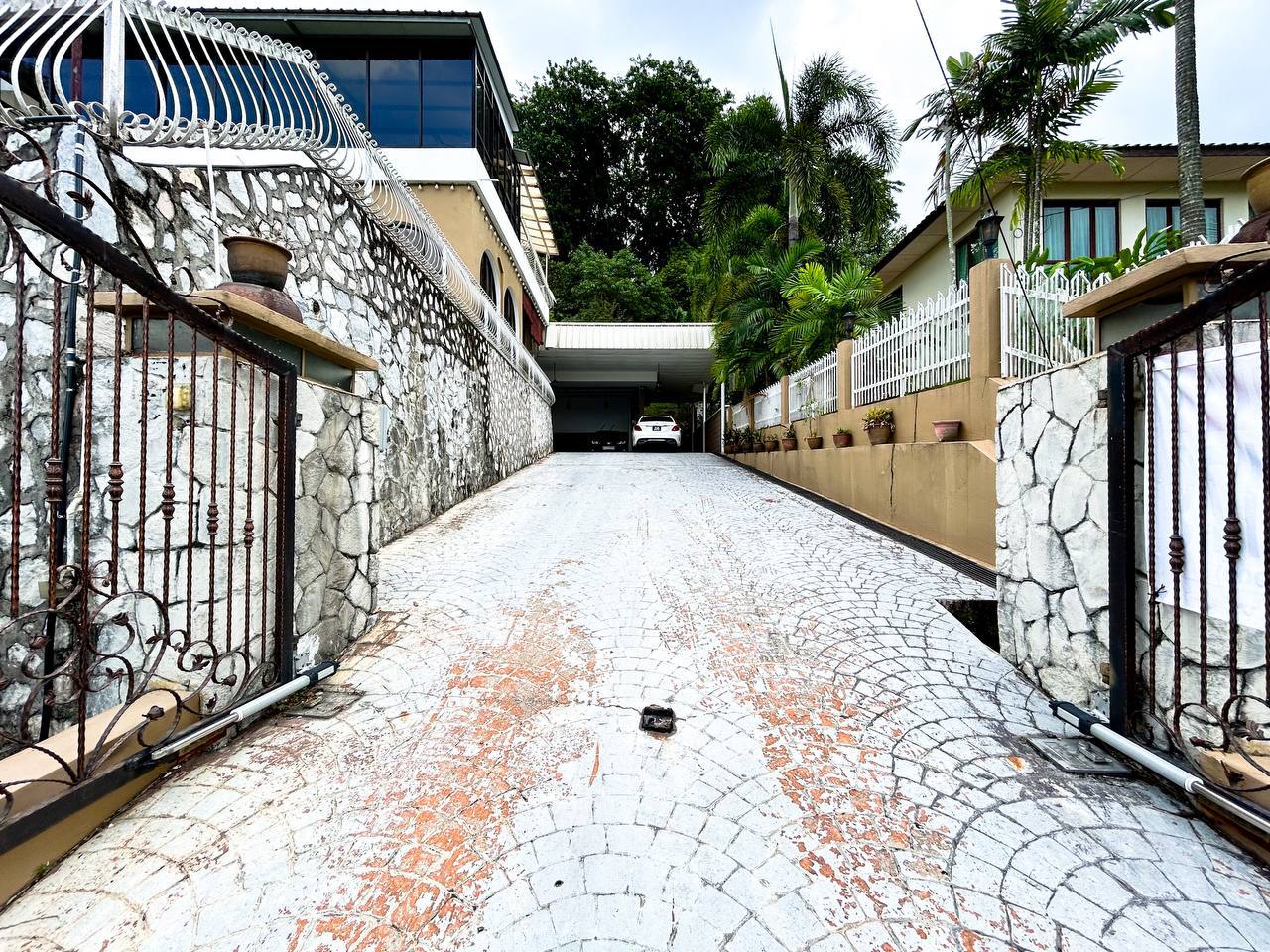 Double Storey Bungalow Seksyen 12 Shah Alam - photo 3