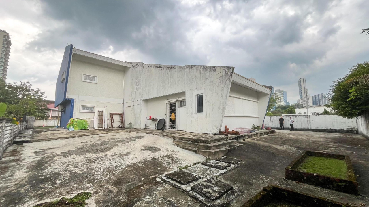 Double Storey Bungalow Keramat Convert to Commerci - photo 3