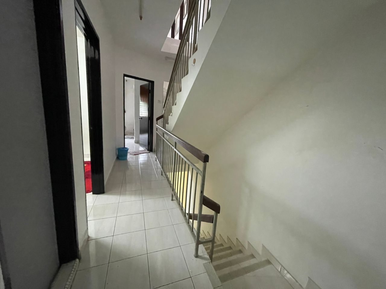 Three Storey Move In Condition Tmn Selayang Mulia - photo 8