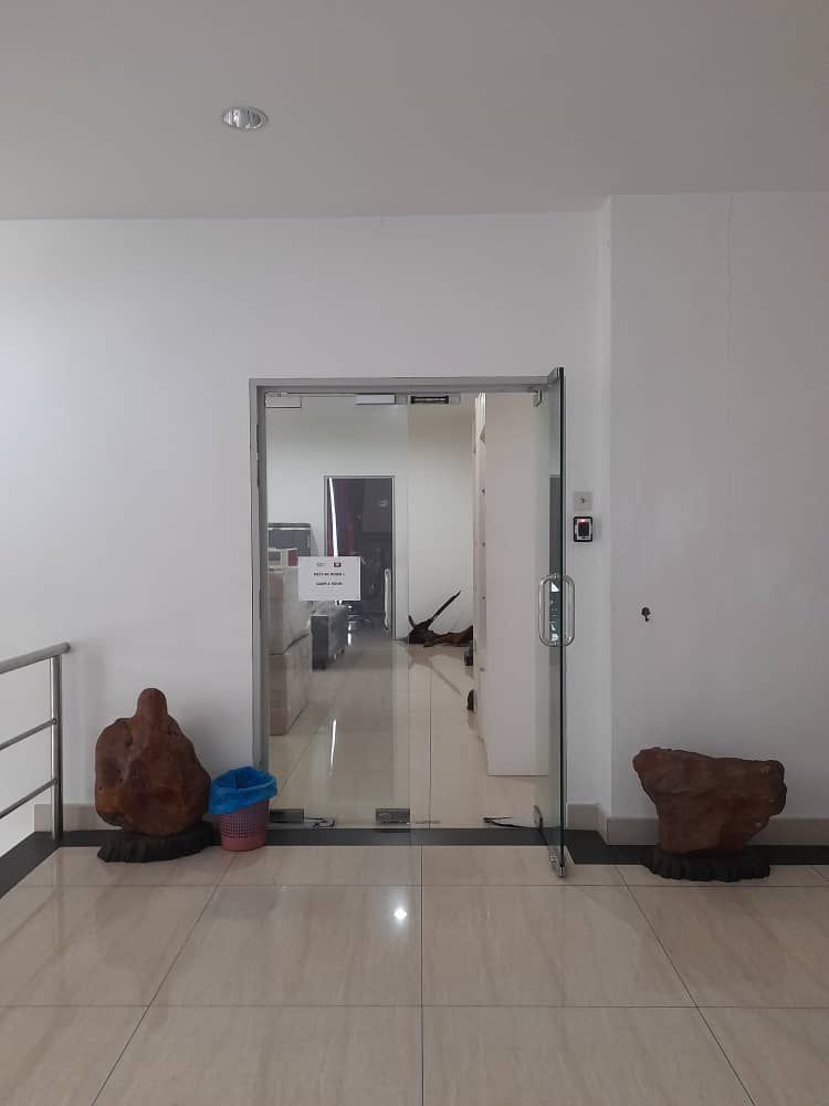Office and Warehouse Seksyen 13 Pj For Rent - photo 10