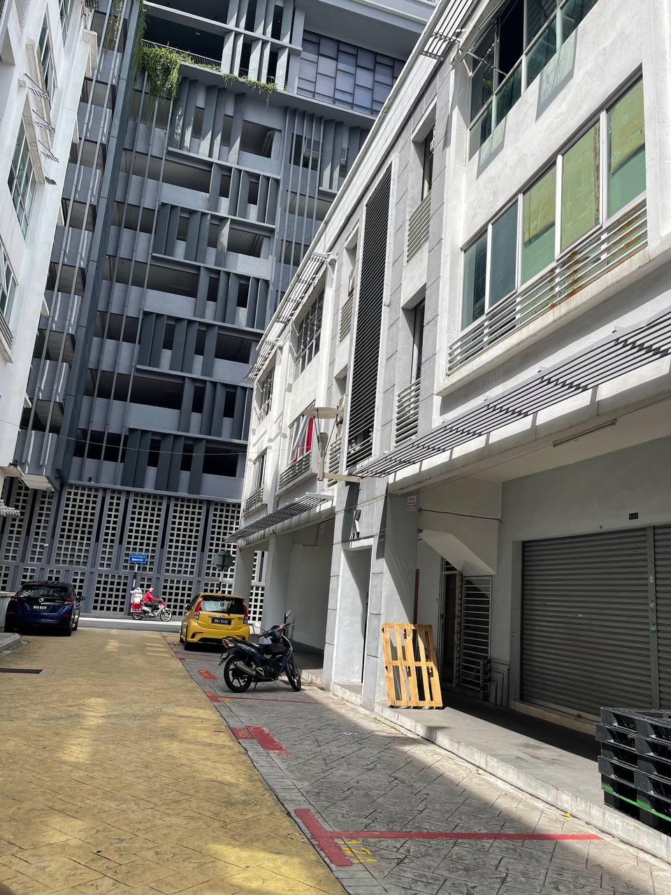 Three Storey Kelana Parklane Commercial Hub - photo 4
