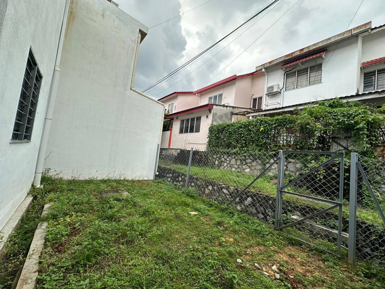Double Storey Basic Unit Usj 2 Inter - photo 3