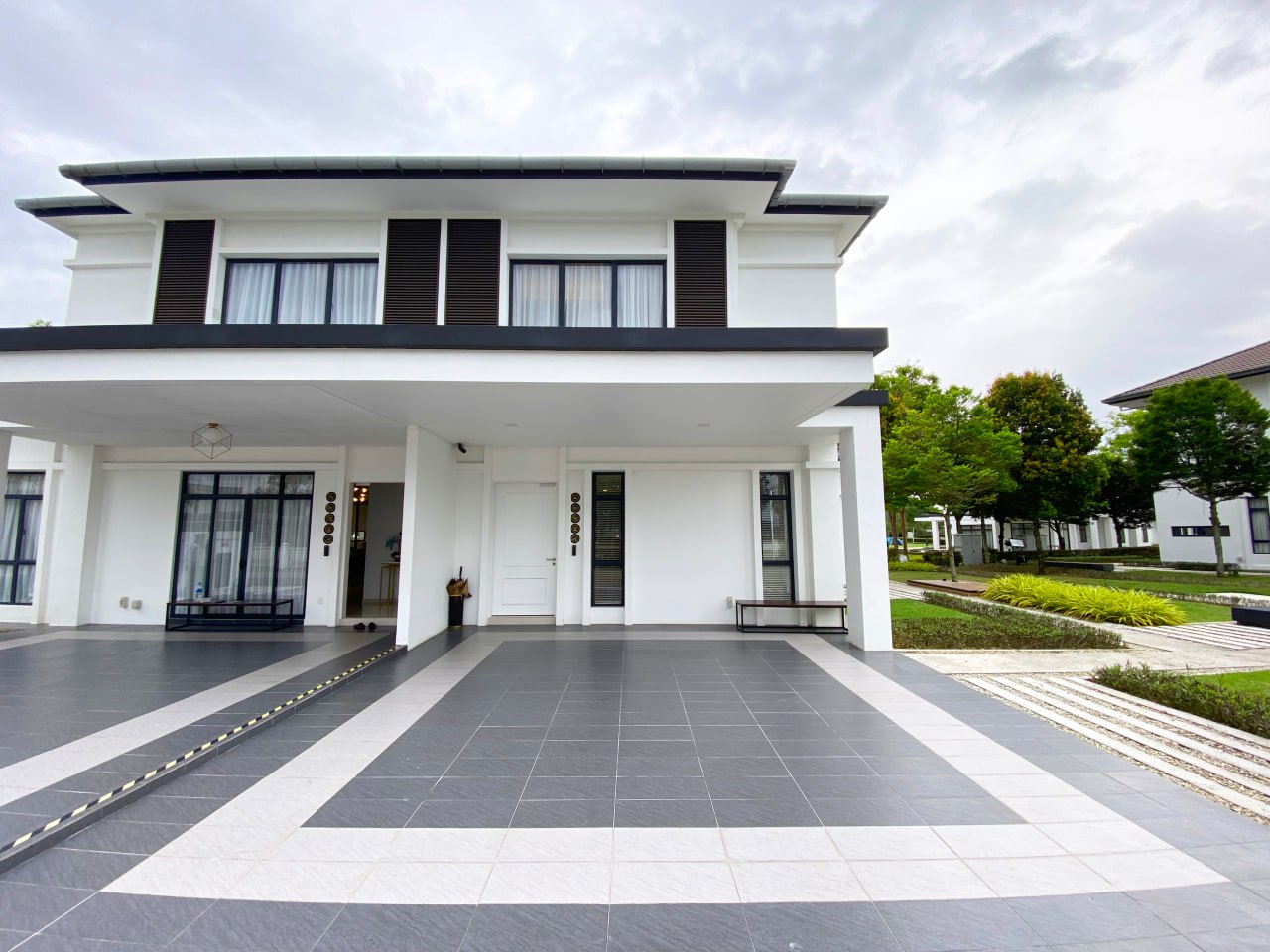Norton Garden New Developer Unit Eco Grandeur Semi - photo 2