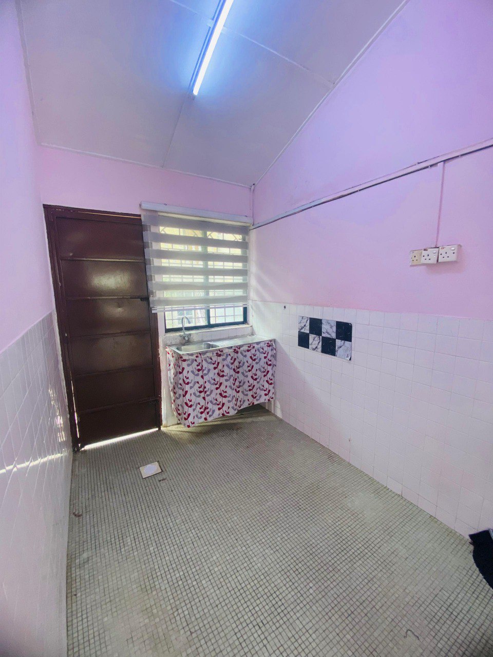 Double Storey Inter Taman Kantan Permai Kajang - photo 4