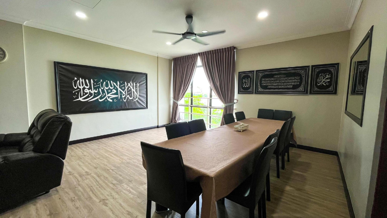 Two Half Storey Lake View Homes Puchong Fully Furn - photo 4
