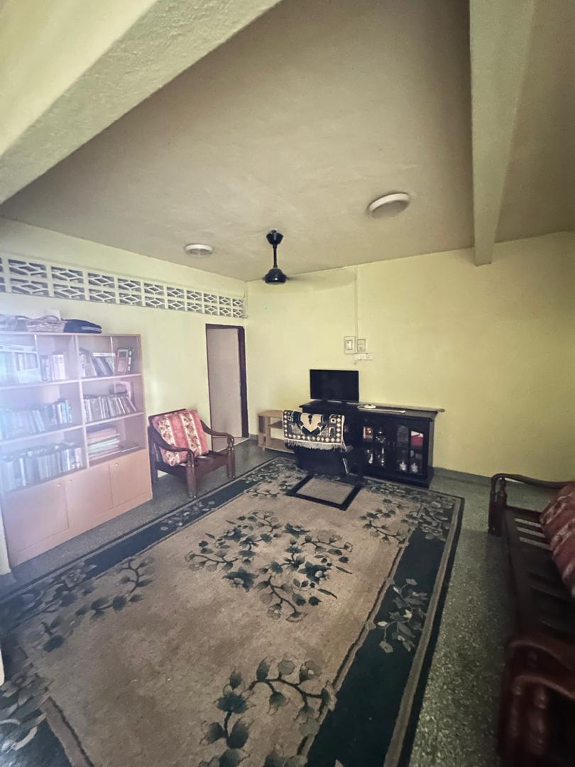 Rumah Teres 2 Tingkat Taman Keramat AU2A - photo 2