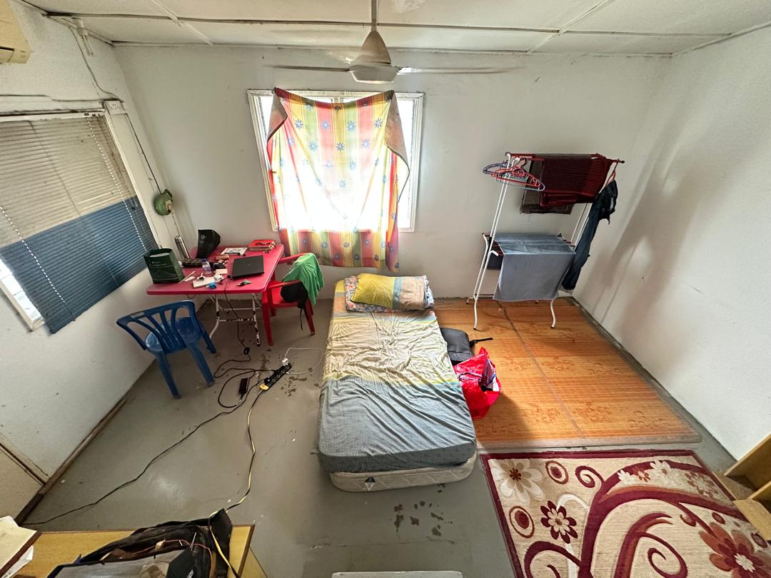 Rumah Teres 2 Tingkat Taman Keramat AU2A - photo 5