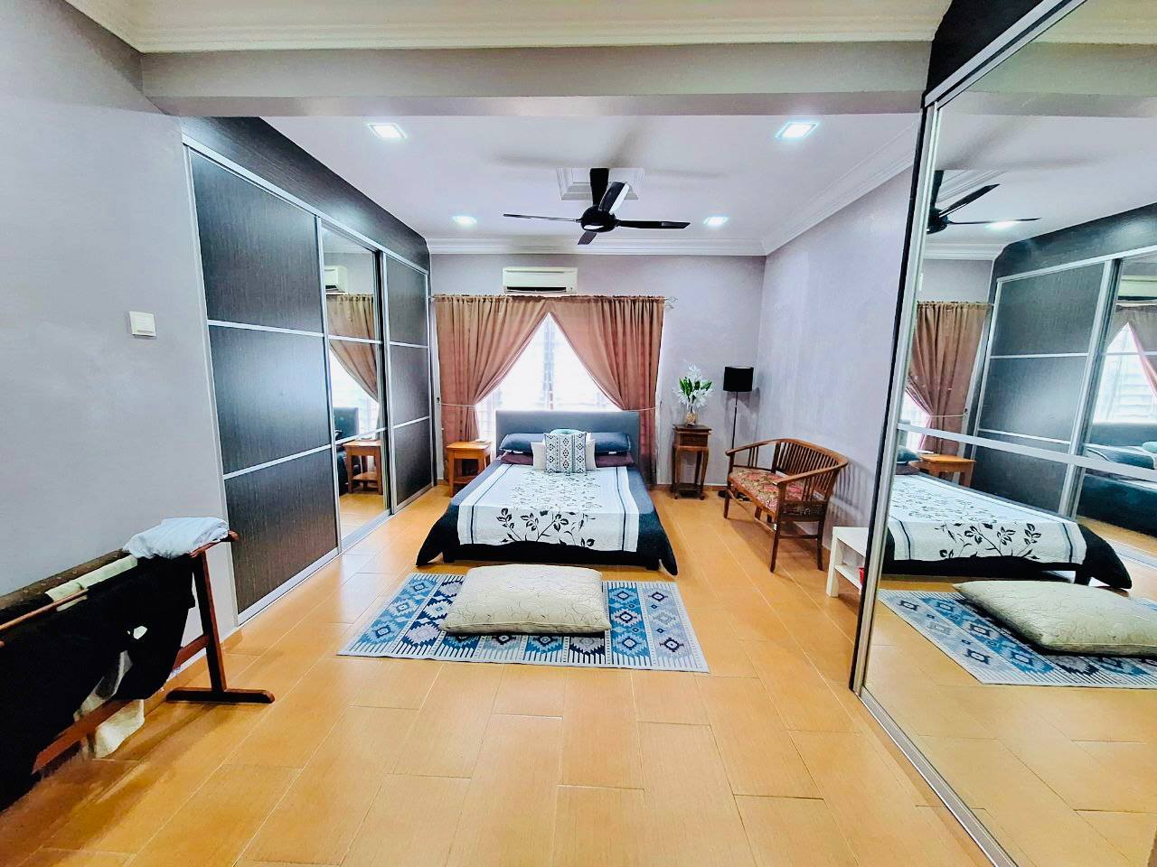 Double Storey Corner Taman Ampang Indah - photo 12