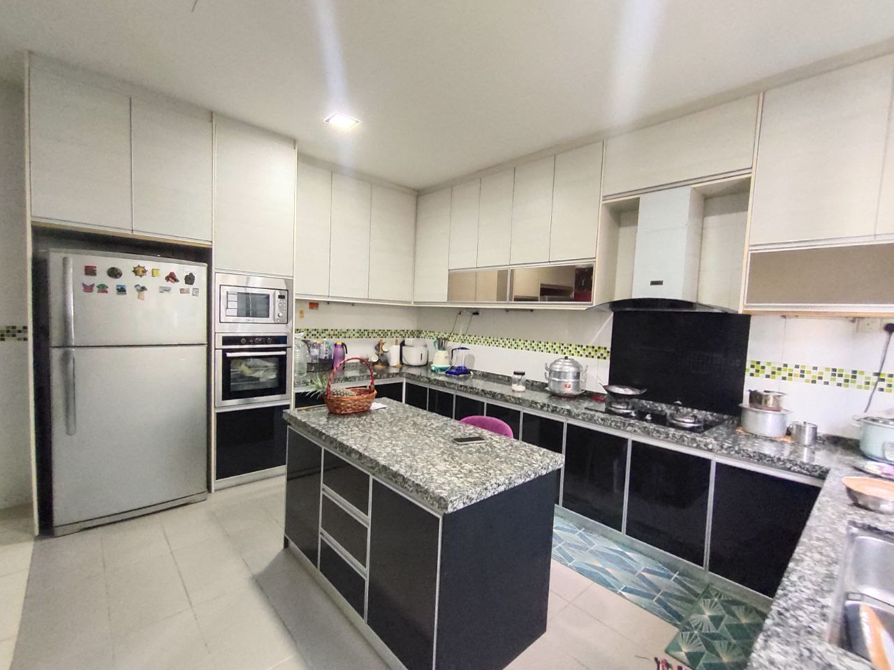 Three Storey Superlink Maple Denai Alam - photo 10