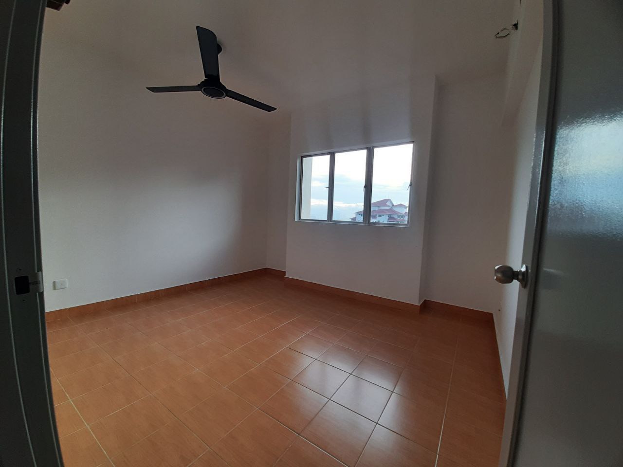 Villa Makmur Dutamas Untuk Disewakan - photo 7
