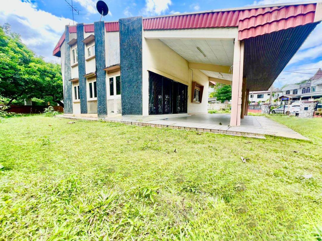 One Half Storey Bungalow Seksyen 16 Pj - photo 2
