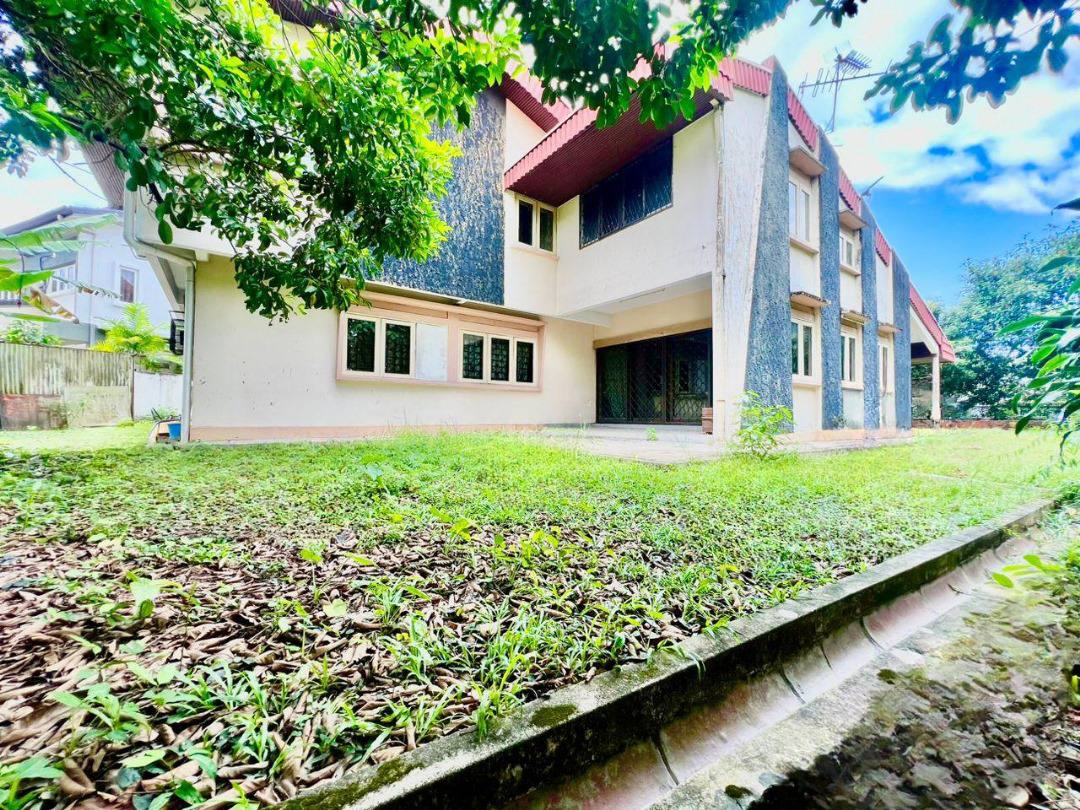 One Half Storey Bungalow Seksyen 16 Pj - photo 3