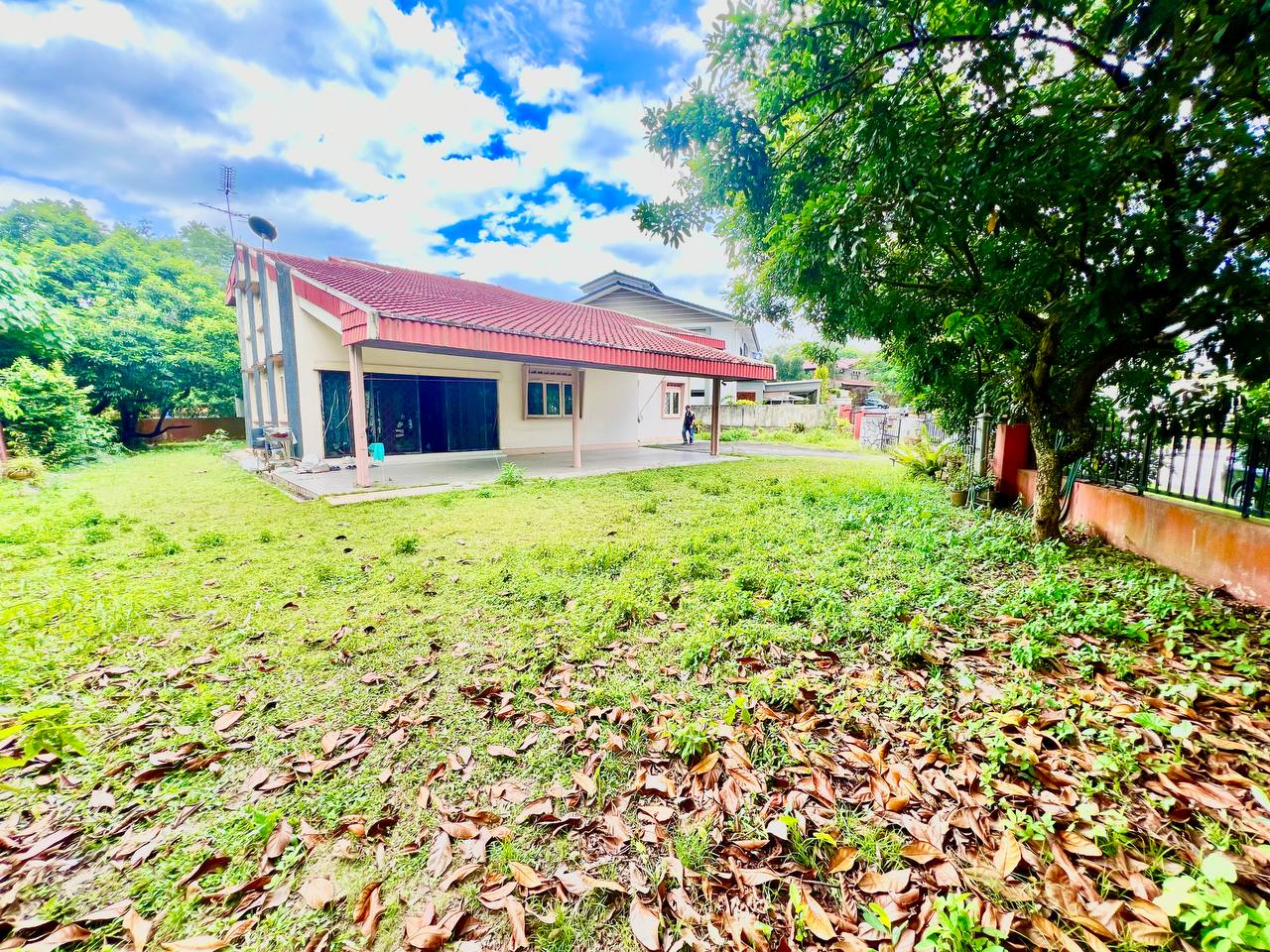 One Half Storey Bungalow Seksyen 16 Pj - photo 6