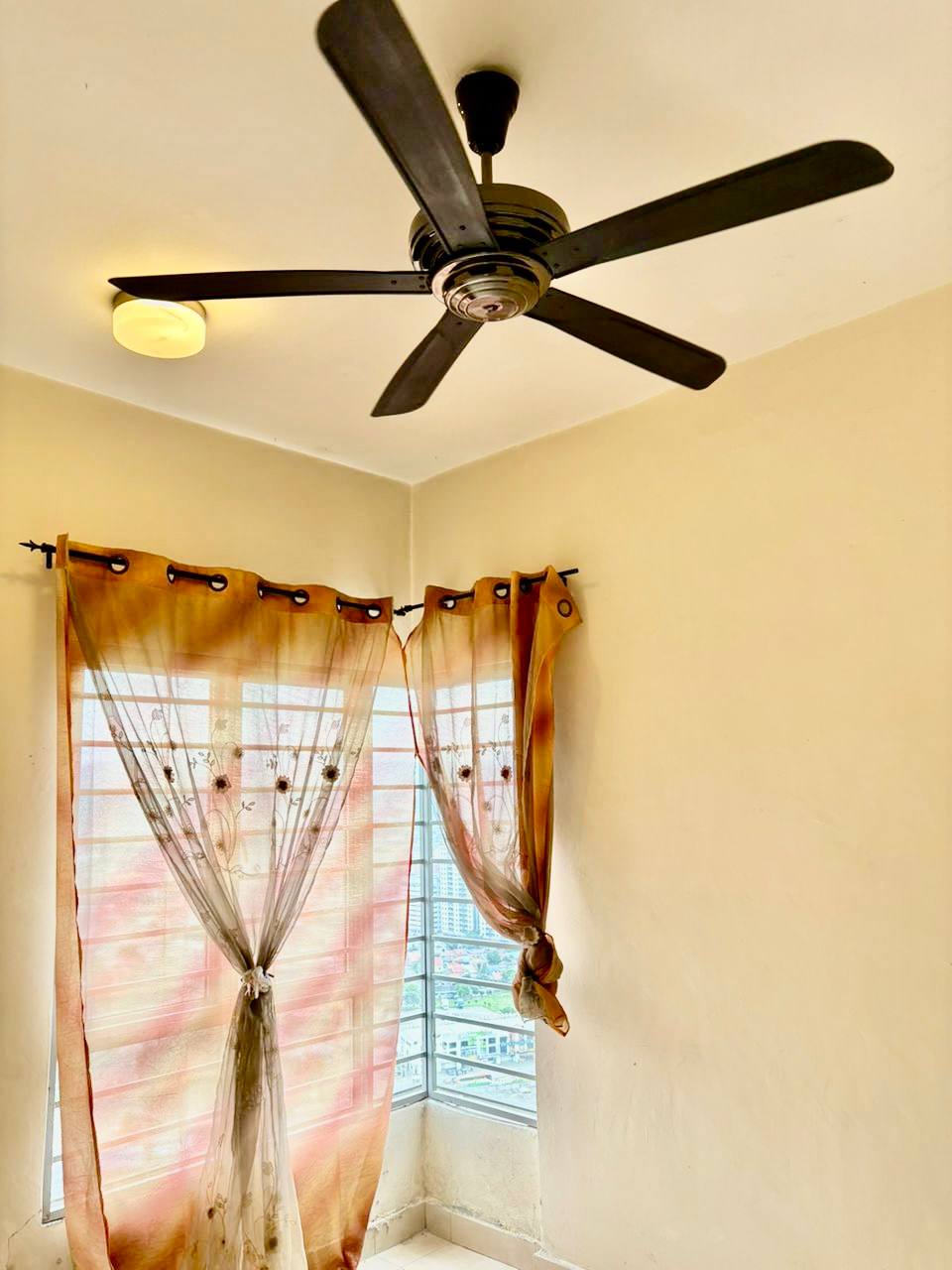 Symphony Heights Condo Batu Caves Hi Level - photo 2