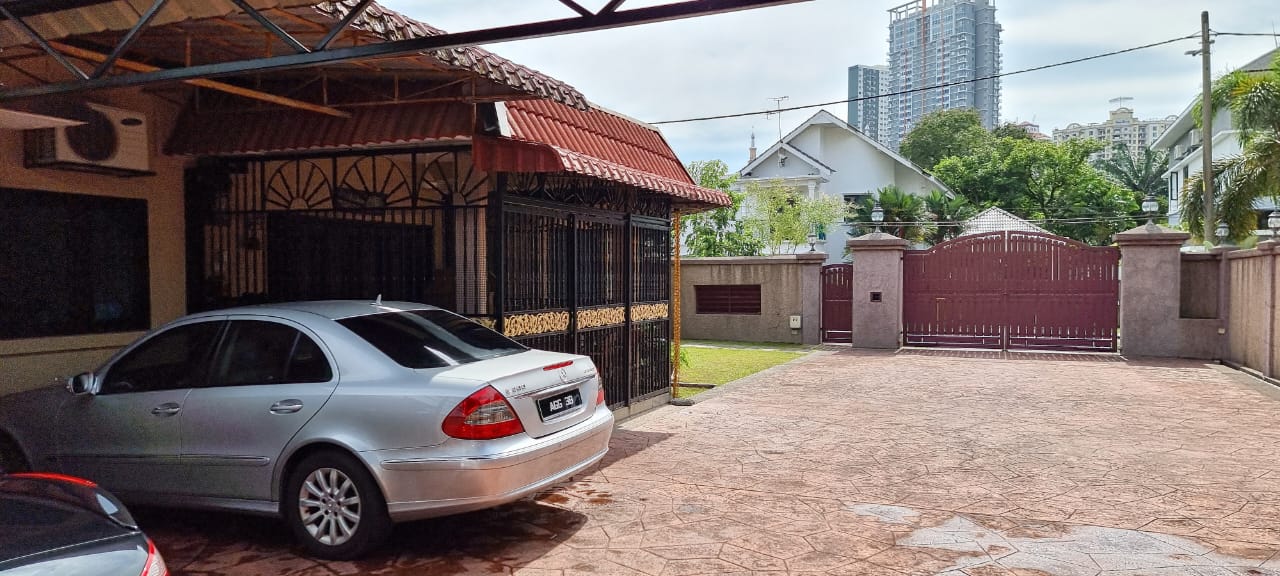 Single Storey Bungalow Jalan Kent - photo 4