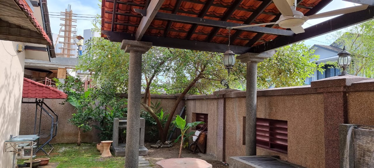 Single Storey Bungalow Jalan Kent - photo 8