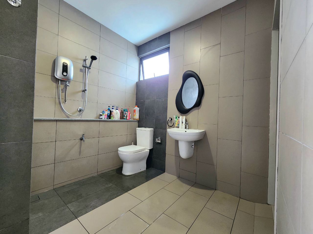 Double Storey Inter Elmina Green 4 Seksyen u17 - photo 12