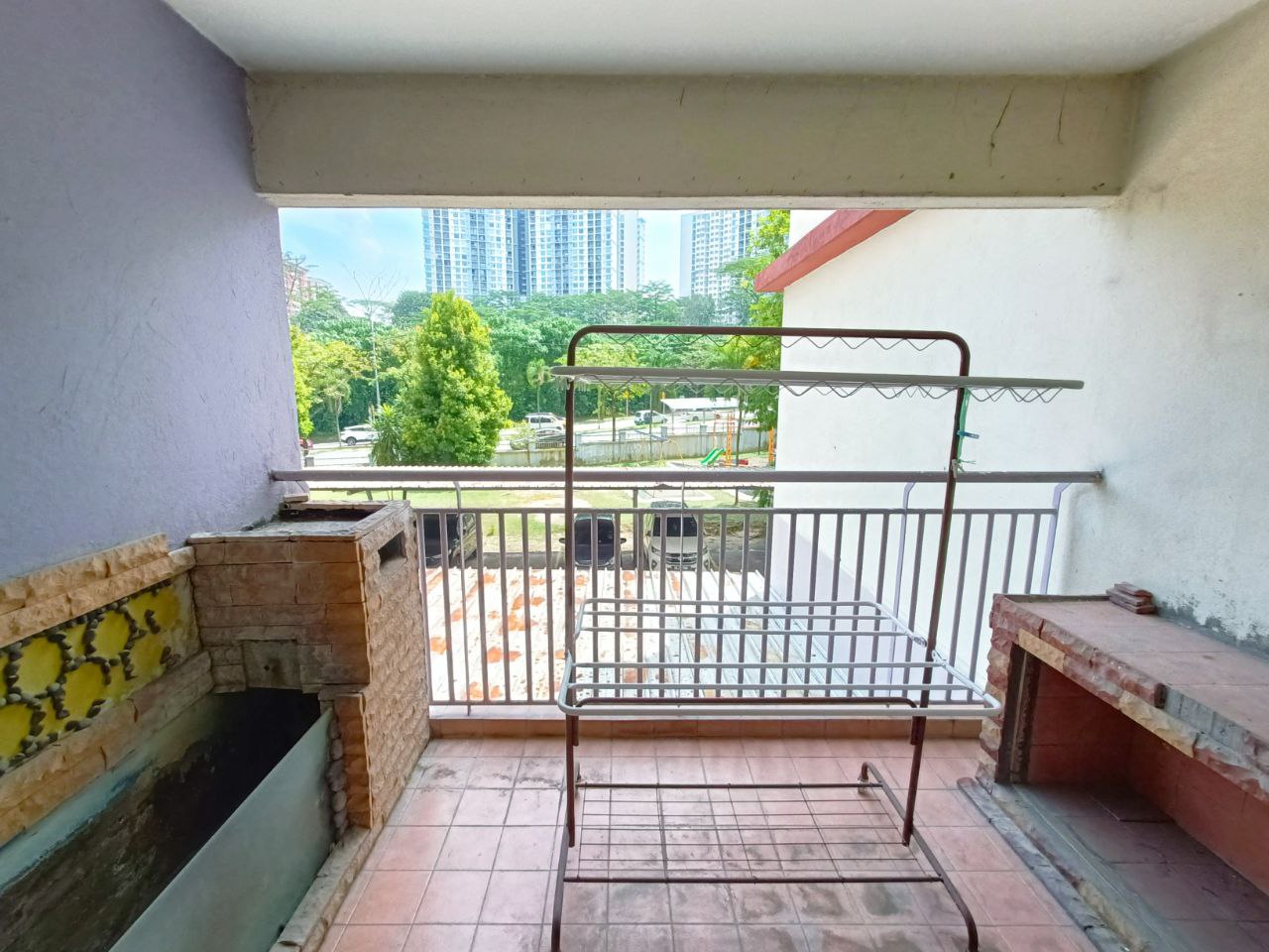 Vista Amani Cheras Apartment Partly Furnish - photo 8